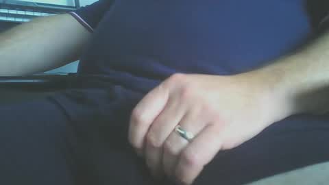 hotelstayer1234 online show from November 17, 2025, 11:16 am