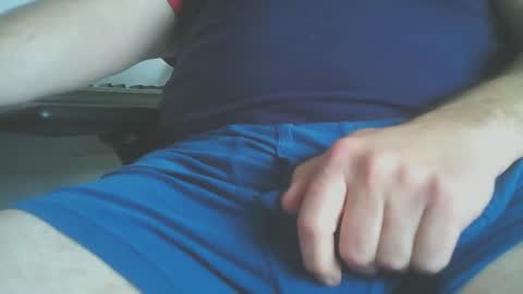 hotelstayer1234 online show from April 4, 2026, 9:29 am