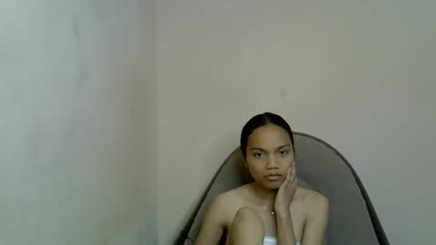 hotfabi01 online show from October 22, 2025, 4:46 am