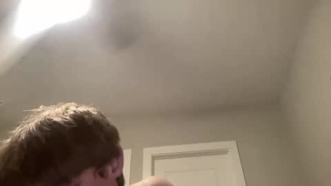 hotfrnobs online show from November 19, 2025, 8:47 am