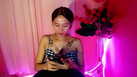 hotgirlronaxx online show from November 10, 2025, 2:38 pm