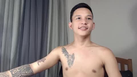 hotguy0503 online show from October 14, 2025, 6:58 am