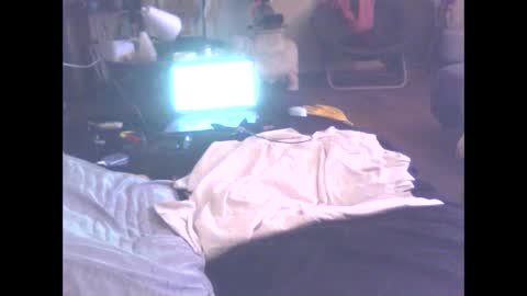 Snapshot of hotguynpanties chatting on October 6, 2025, 6:38 pm hotguynpanties online show from October 6, 2025, 6:38 pm