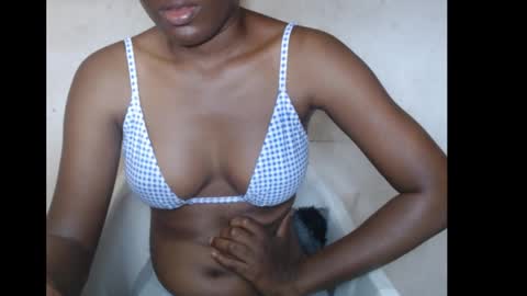 hotjessie0 online show from December 17, 2025, 5:57 am