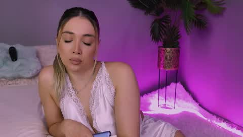 Snapshot of hotjessxx chatting on March 31, 2026, 6:47 am Maria online show from March 31, 2026, 6:47 am