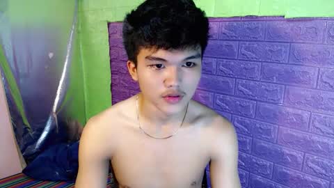 hotking_cummer online show from November 5, 2025, 3:23 pm