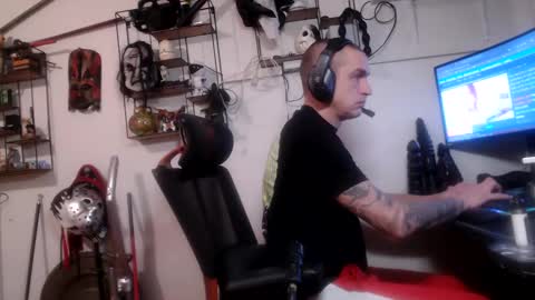 Snapshot of hotkinkytat chatting on January 21, 2025, 11:55 pm hotkinkytat online show from January 21, 2025, 11:55 pm