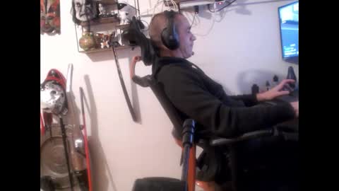 Snapshot of hotkinkytat chatting on January 24, 2025, 8:32 pm hotkinkytat online show from January 24, 2025, 8:32 pm