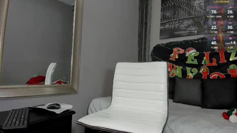 Hotkoljei online show from December 29, 2024, 3:54 am