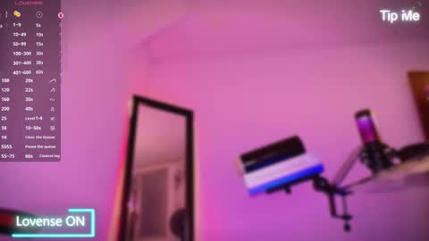 HoTLatinoX20CM online show from February 25, 2026, 8:07 pm