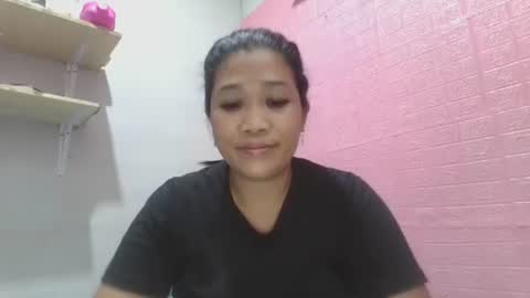 Snapshot of hotlavender chatting on February 11, 2026, 1:32 am hotlavender online show from February 11, 2026, 1:32 am