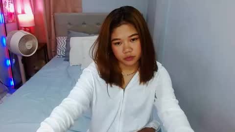 Snapshot of hotlayla_ chatting on January 9, 2025, 11:58 am Layla online show from January 9, 2025, 11:58 am
