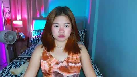 Snapshot of hotlayla_ chatting on January 14, 2025, 8:20 am Layla online show from January 14, 2025, 8:20 am