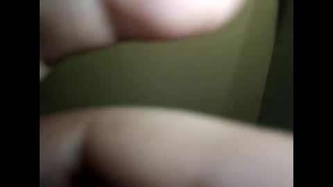 Snapshot of hotluv69692000 chatting on January 24, 2025, 8:02 am hotluv69692000 online show from January 24, 2025, 8:02 am