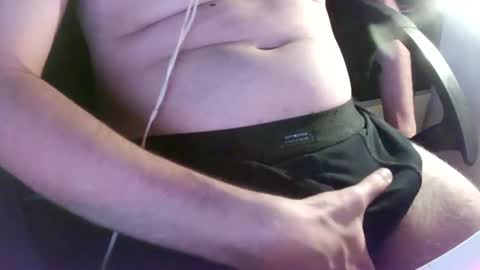 hotman11411 online show from June 13, 2026, 4:43 am