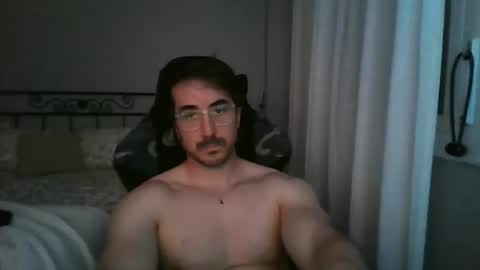 Snapshot of hotman_40_ chatting on April 15, 2026, 8:31 pm hotman_40_ online show from April 15, 2026, 8:31 pm