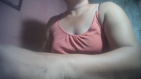 Snapshot of hotmatureladyxxx chatting on May 7, 2026, 1:27 pm hotmatureladyxxx online show from May 7, 2026, 1:27 pm