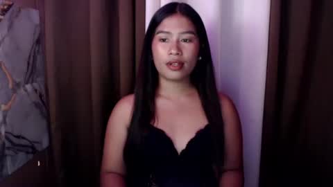 Snapshot of hotmorena_finger chatting on April 18, 2026, 5:33 am Analiza online show from April 18, 2026, 5:33 am