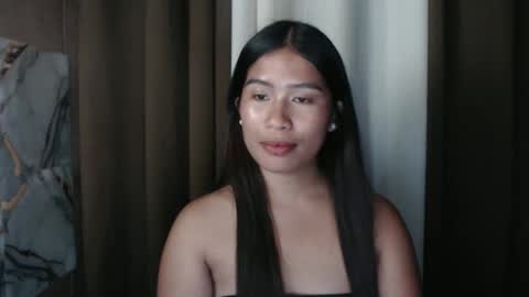 Snapshot of hotmorena_finger chatting on April 18, 2026, 5:39 pm Analiza online show from April 18, 2026, 5:39 pm