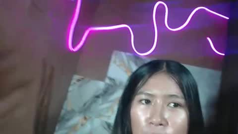 Snapshot of hotmorena_finger chatting on May 15, 2026, 11:45 pm Analiza online show from May 15, 2026, 11:45 pm