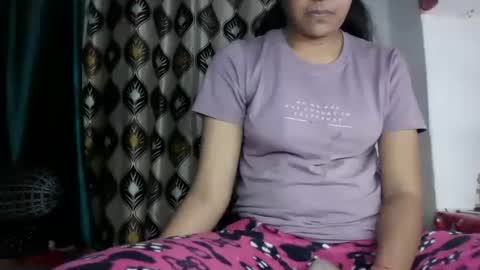 Snapshot of hotnsweetindian chatting on December 12, 2024, 2:55 pm lola online show from December 12, 2024, 2:55 pm