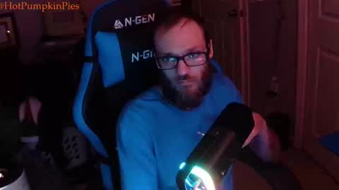 Snapshot of hotpumpkinpies chatting on December 30, 2024, 3:36 am hotpumpkinpies online show from December 30, 2024, 3:36 am