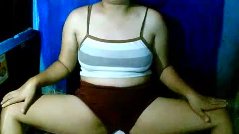 Snapshot of hotpussy_lipsxx69 chatting on March 19, 2026, 7:12 am hotpussy_lipsxx69 online show from March 19, 2026, 7:12 am