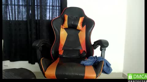 hotsteel420 online show from November 25, 2025, 9:59 pm