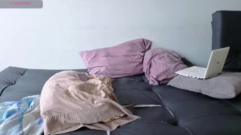 Andres online show from October 25, 2025, 12:23 pm