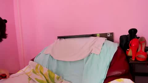 Monica online show from October 20, 2025, 6:36 am