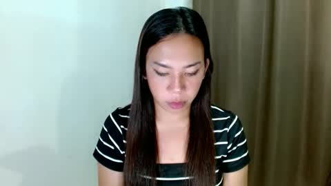 Snapshot of hott_cumforyou chatting on October 29, 2025, 12:02 am jelaigrande online show from October 29, 2025, 12:02 am