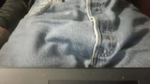 hott_luver online show from November 28, 2025, 11:02 am