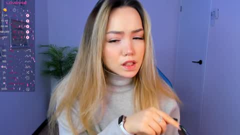 hello Im Eva online show from January 7, 2025, 8:13 am