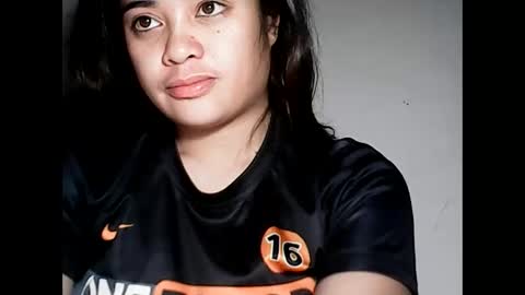 Snapshot of hottie_asianbabe chatting on February 9, 2026, 12:14 am Leen online show from February 9, 2026, 12:14 am