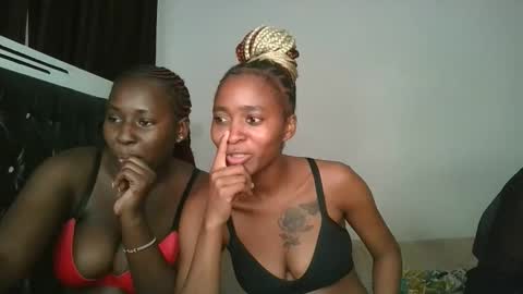 hottie_mistie online show from April 21, 2026, 1:42 am