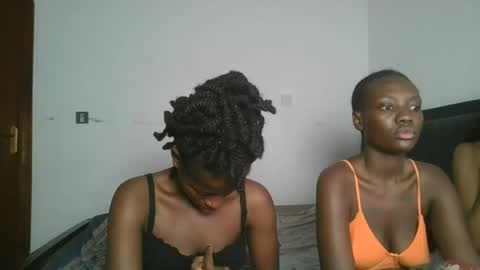 Snapshot of hottie_mistie chatting on June 28, 2026, 5:13 am hottie_mistie online show from June 28, 2026, 5:13 am