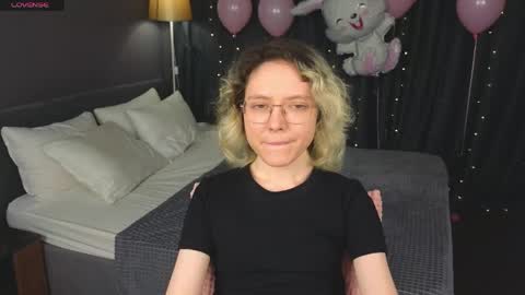 Kori online show from April 10, 2026, 5:45 am