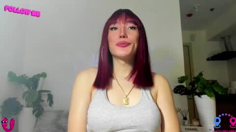 Snapshot of hottycrishinaxx chatting on February 12, 2025, 7:02 am crishinahotty online show from February 12, 2025, 7:02 am