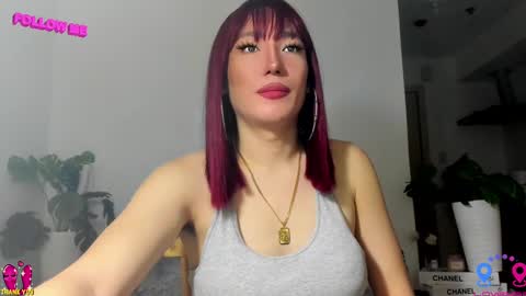 Snapshot of hottycrishinaxx chatting on February 15, 2025, 9:15 pm crishinahotty online show from February 15, 2025, 9:15 pm