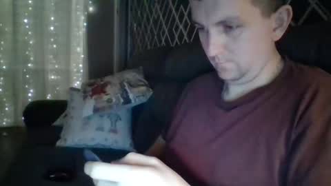 Snapshot of hotuk86 chatting on January 15, 2025, 9:30 pm hotuk86 online show from January 15, 2025, 9:30 pm