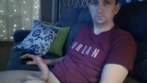 Snapshot of hotuk86 chatting on February 11, 2025, 9:46 pm hotuk86 online show from February 11, 2025, 9:46 pm