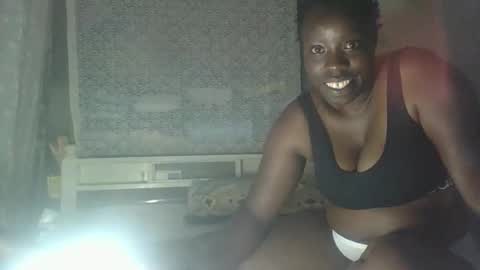 hotwet519320 online show from April 21, 2026, 11:05 am