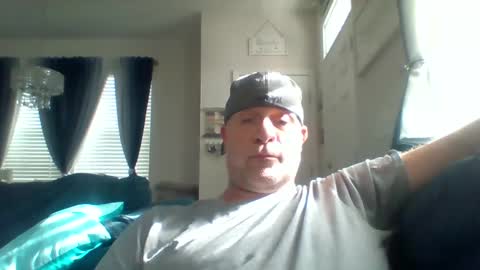 hotyummycock69 online show from October 3, 2025, 8:39 pm