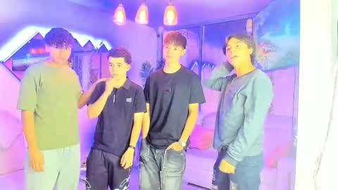 Snapshot of houseofwarrios chatting on March 15, 2026, 5:24 am we are Harry Jersi pablo and our mod talco online show from March 15, 2026, 5:24 am