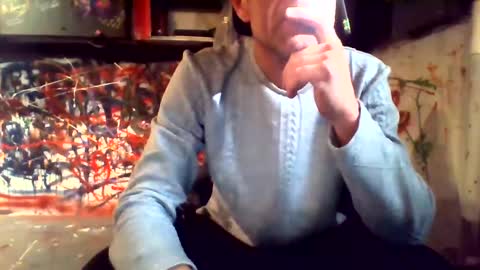 ask me online show from December 8, 2024, 7:54 pm