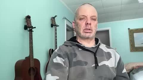 Snapshot of howlingatnothing chatting on February 25, 2026, 4:27 pm howlingatnothing online show from February 25, 2026, 4:27 pm