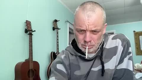 Snapshot of howlingatnothing chatting on February 28, 2026, 4:52 pm howlingatnothing online show from February 28, 2026, 4:52 pm