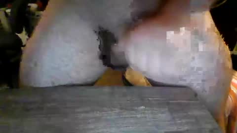 Snapshot of hrnyymff chatting on March 3, 2026, 2:01 pm hrnyymff online show from March 3, 2026, 2:01 pm