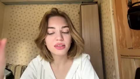 Snapshot of hsiuscherich chatting on November 14, 2025, 7:40 am hsiuscherich online show from November 14, 2025, 7:40 am