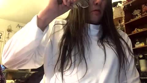 Snapshot of hubertcomberdale chatting on March 3, 2025, 5:53 am Hubert Cumberdale online show from March 3, 2025, 5:53 am